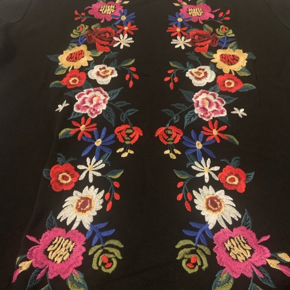 UMGEE black floral embroidered dress - Picture 3 of 4